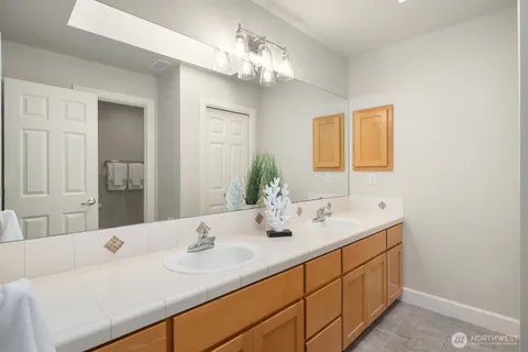 $2,198,000 | 20522 Northeast 23rd Court, Sammamish, WA 98074