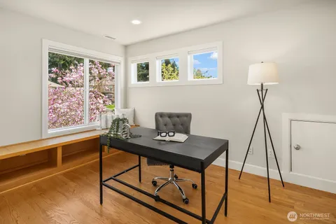 $2,198,000 | 20522 Northeast 23rd Court, Sammamish, WA 98074