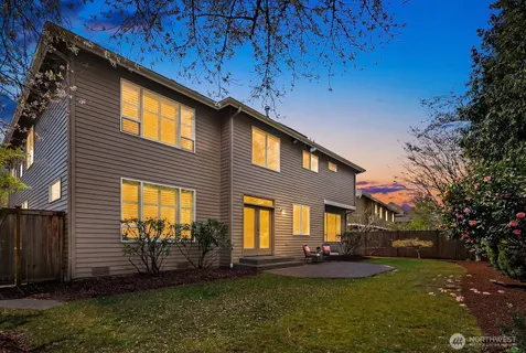 $2,198,000 | 20522 Northeast 23rd Court, Sammamish, WA 98074