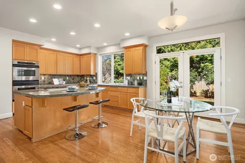 $2,198,000 | 20522 Northeast 23rd Court, Sammamish, WA 98074