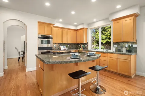 $2,198,000 | 20522 Northeast 23rd Court, Sammamish, WA 98074