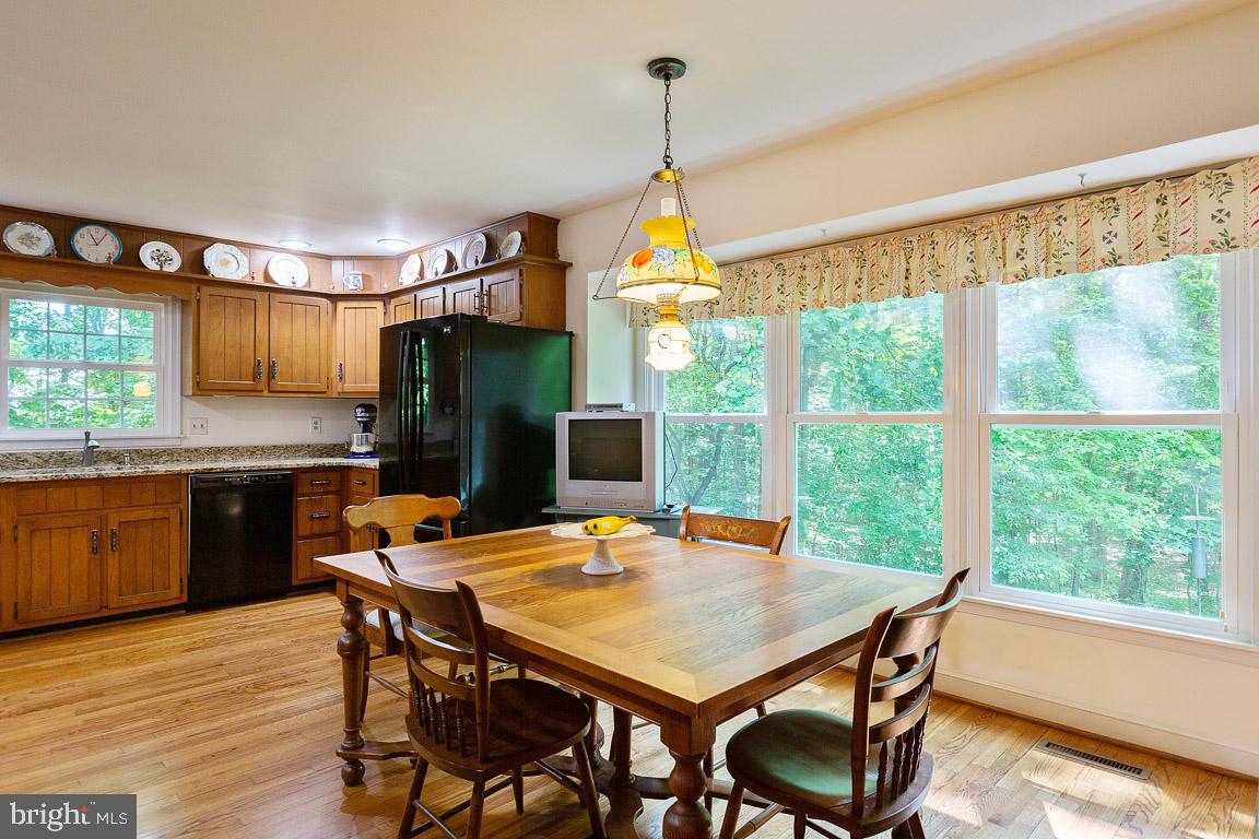 23115 Peach Tree Road Clarksburg, MD 20871 - Photo 13 of 47