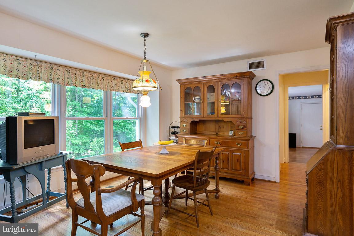 23115 Peach Tree Road Clarksburg, MD 20871 - Photo 14 of 47