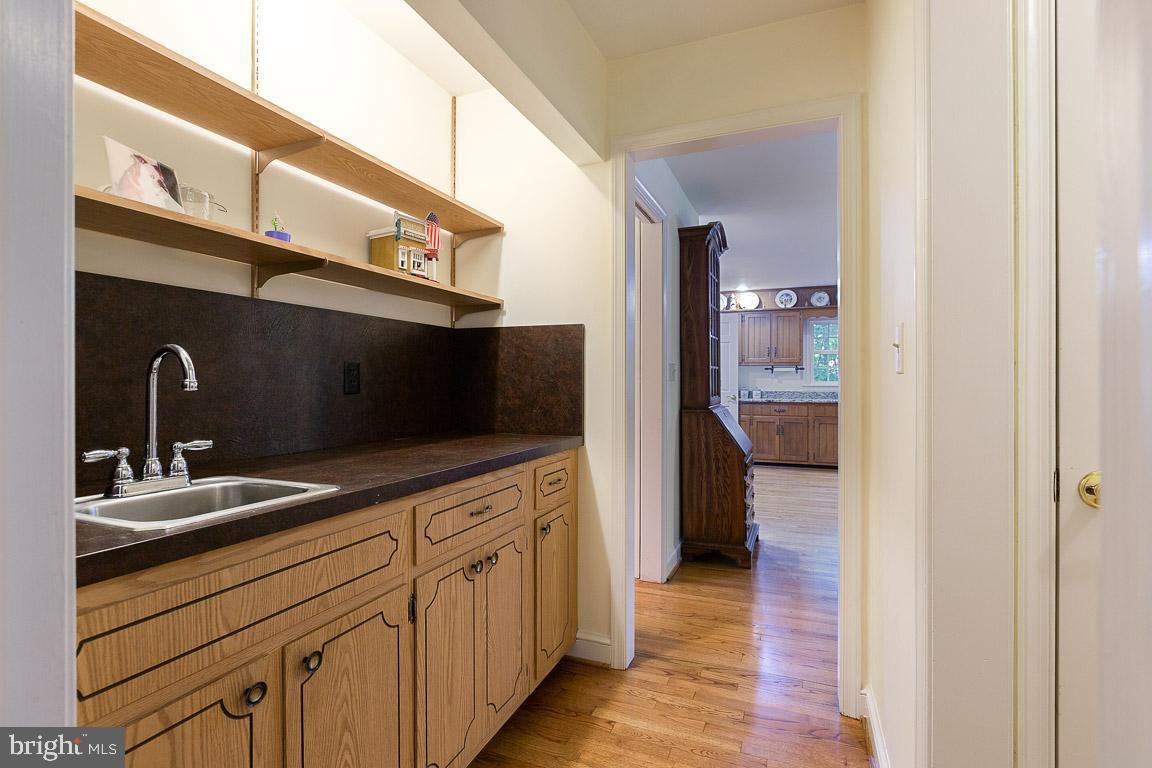 23115 Peach Tree Road Clarksburg, MD 20871 - Photo 18 of 47