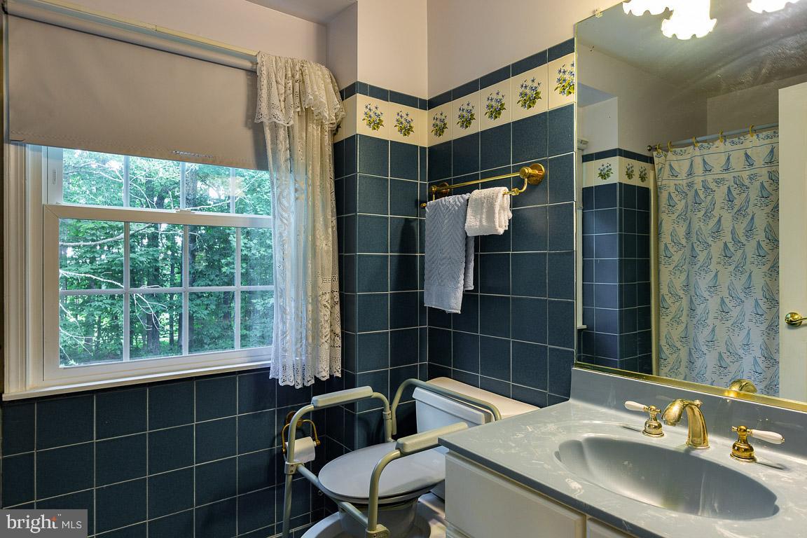 23115 Peach Tree Road Clarksburg, MD 20871 - Photo 23 of 47