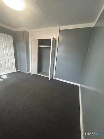 $1,150 | 20 Lounsbury Avenue, Waterbury, CT 06706