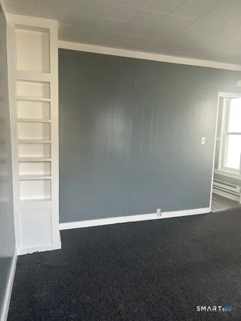 $1,150 | 20 Lounsbury Avenue, Waterbury, CT 06706