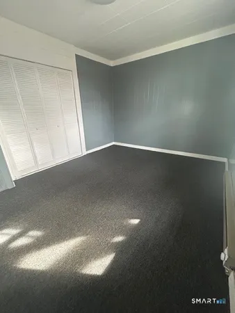 $1,150 | 20 Lounsbury Avenue, Waterbury, CT 06706