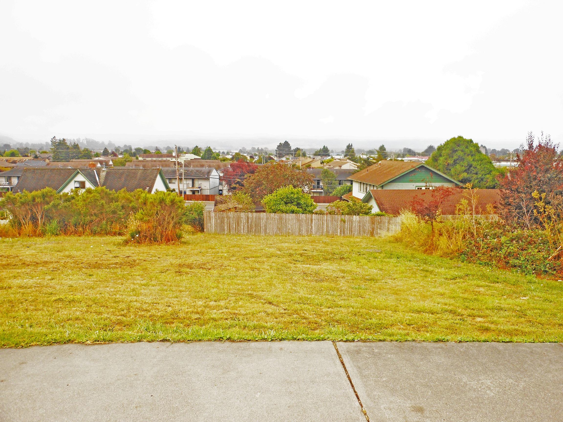 2423 Rohnerville Road Fortuna, CA 95540 - Photo 14 of 17 Gallery Image 14