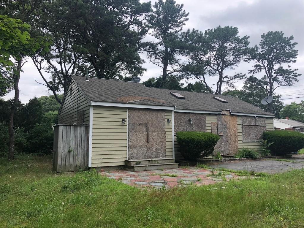 8 Monack Road Wareham, MA 02532 - Photo 1 of 4