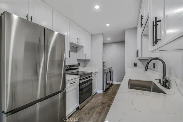 $4,000 | 9790 Caminito Bolsa, San Diego, CA 92129