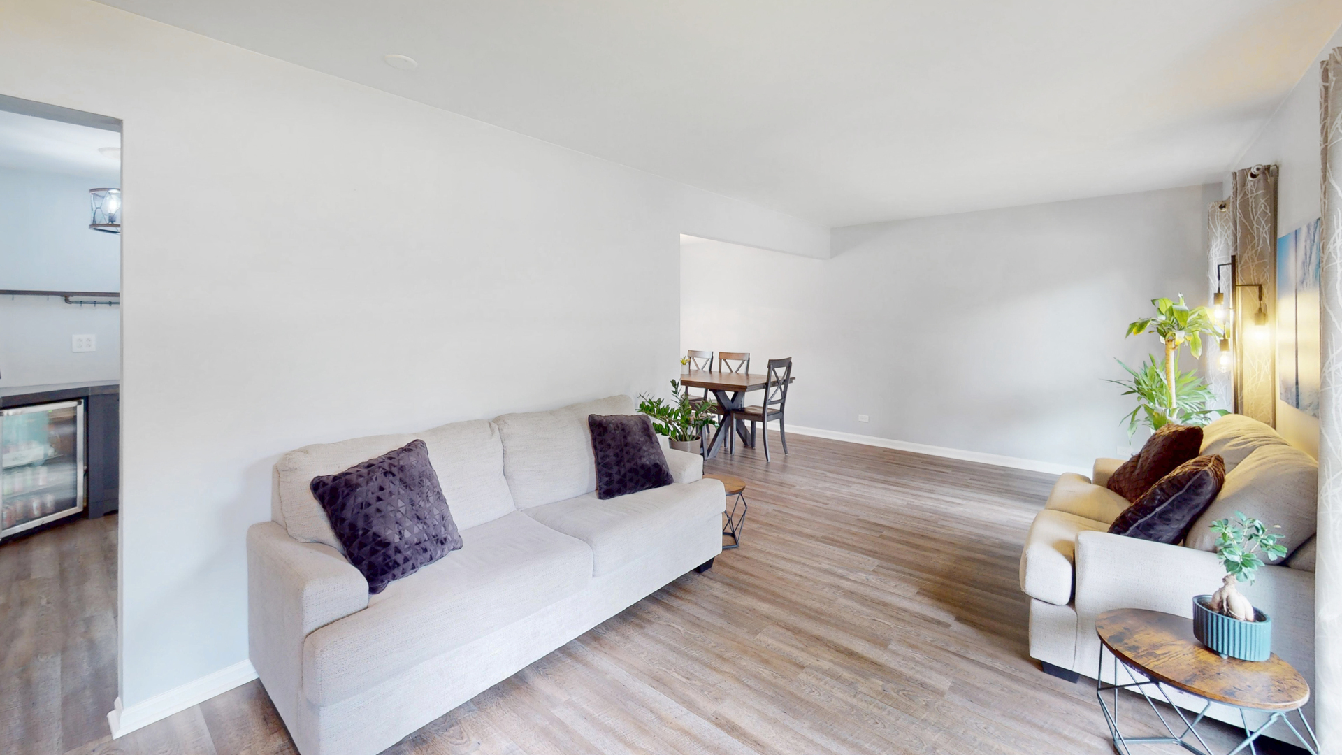 11S556 Book Road Naperville, IL 60564 - Photo 4 of 31