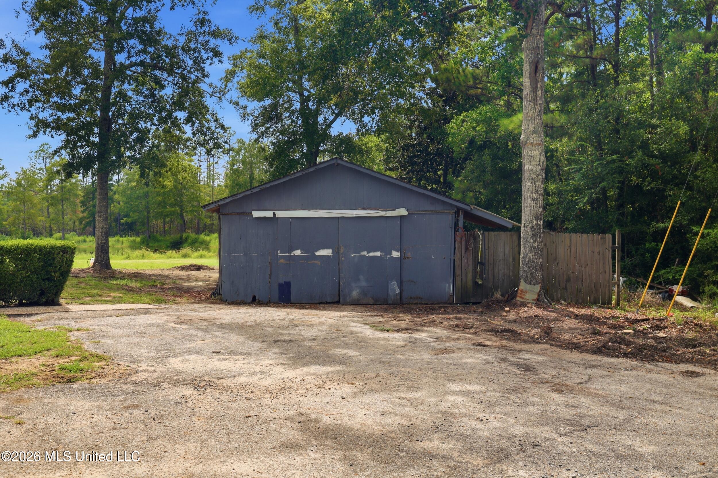 12448 Lorraine Road Biloxi, MS 39532 - Photo 23 of 54 50_r6__6928