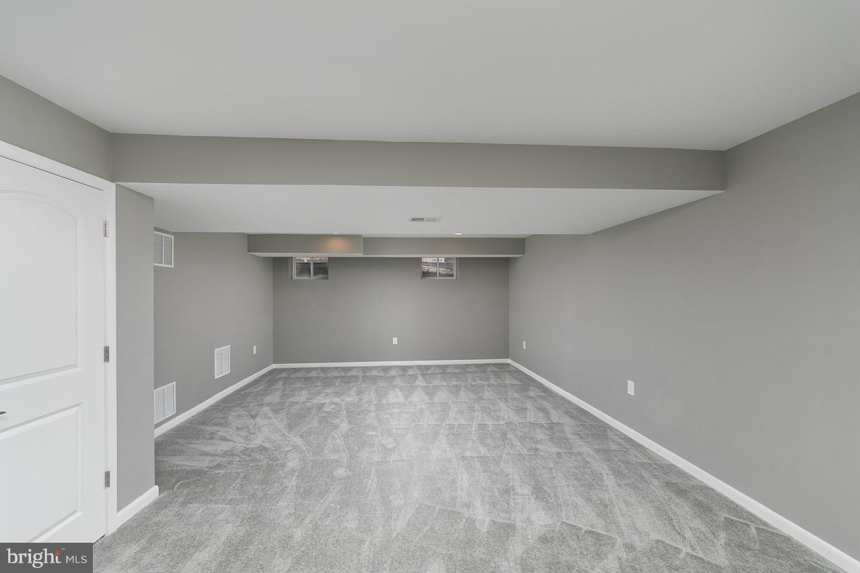 2322 Arthur Avenue Silver Spring, MD 20902 - Photo 22 of 30 Family Room