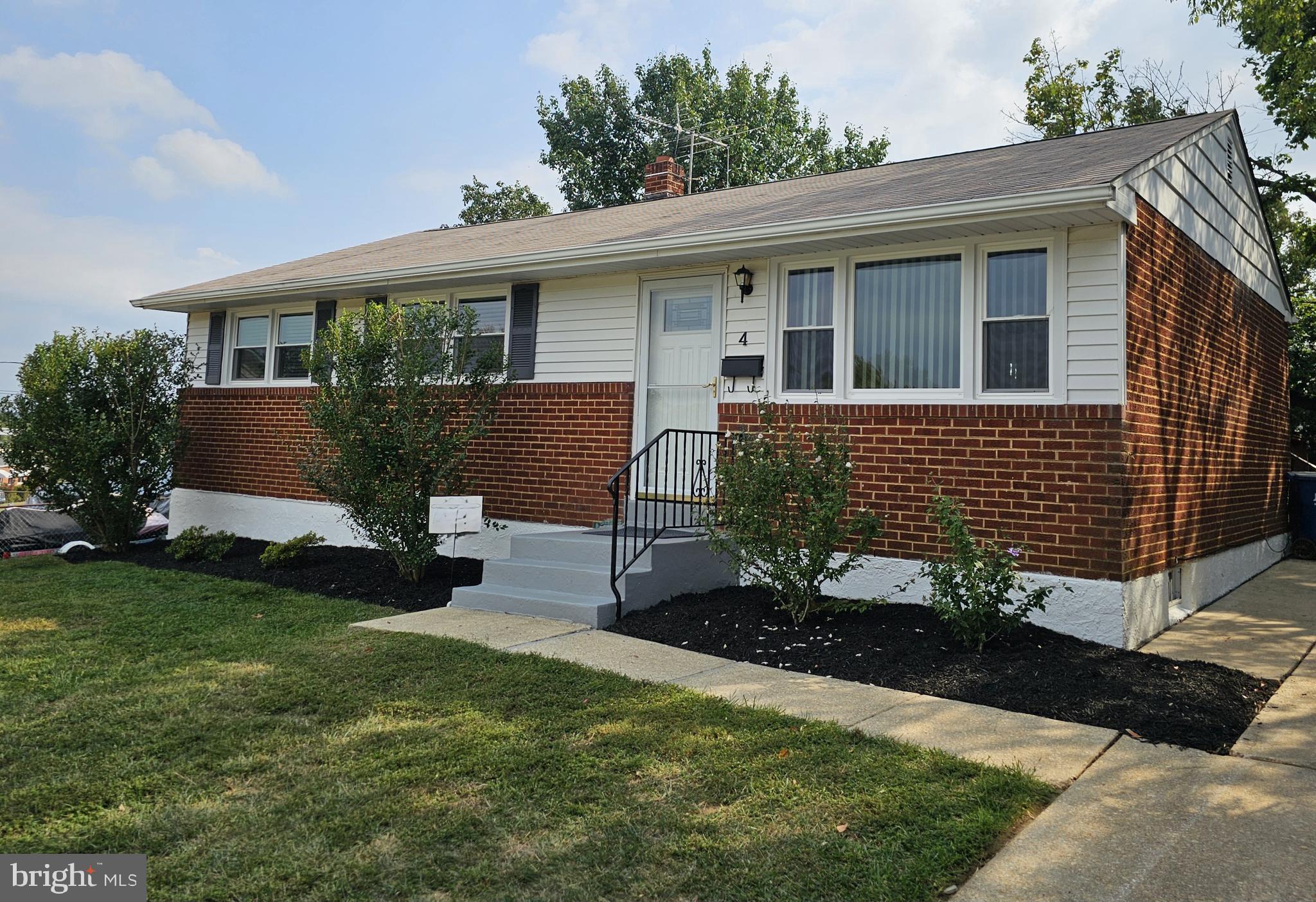 4 Radcliffe Road Wilmington, DE 19804 - Photo 1 of 17 Gallery Image 1