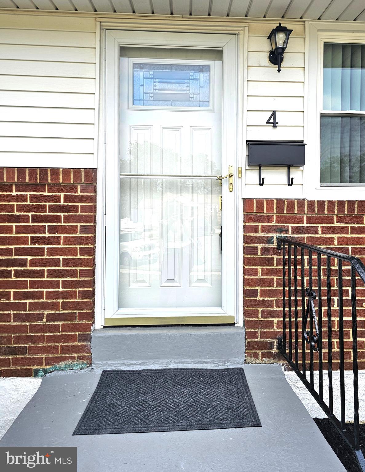 4 Radcliffe Road Wilmington, DE 19804 - Photo 2 of 17 Gallery Image 2