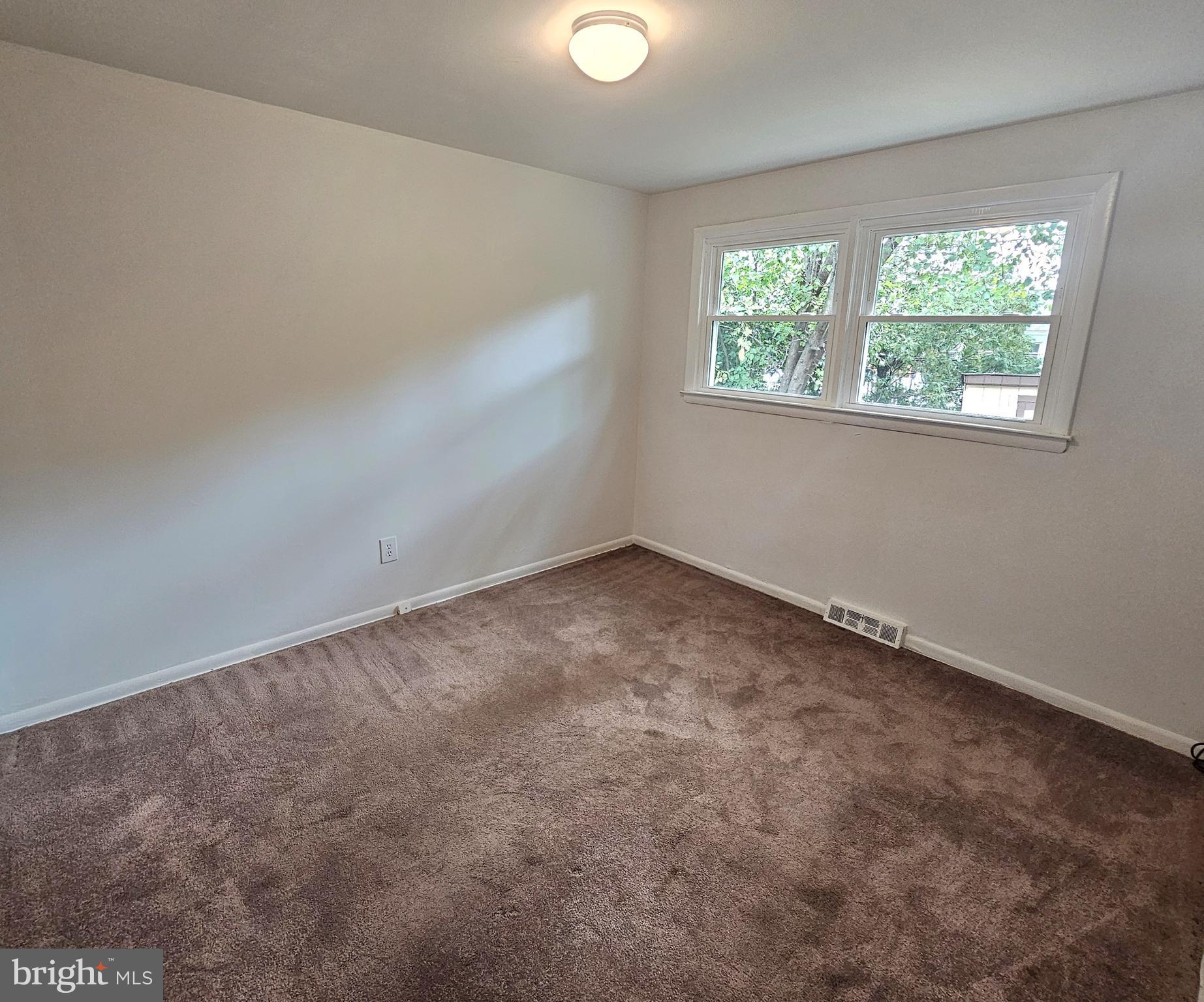 4 Radcliffe Road Wilmington, DE 19804 - Photo 8 of 17 Gallery Image 8