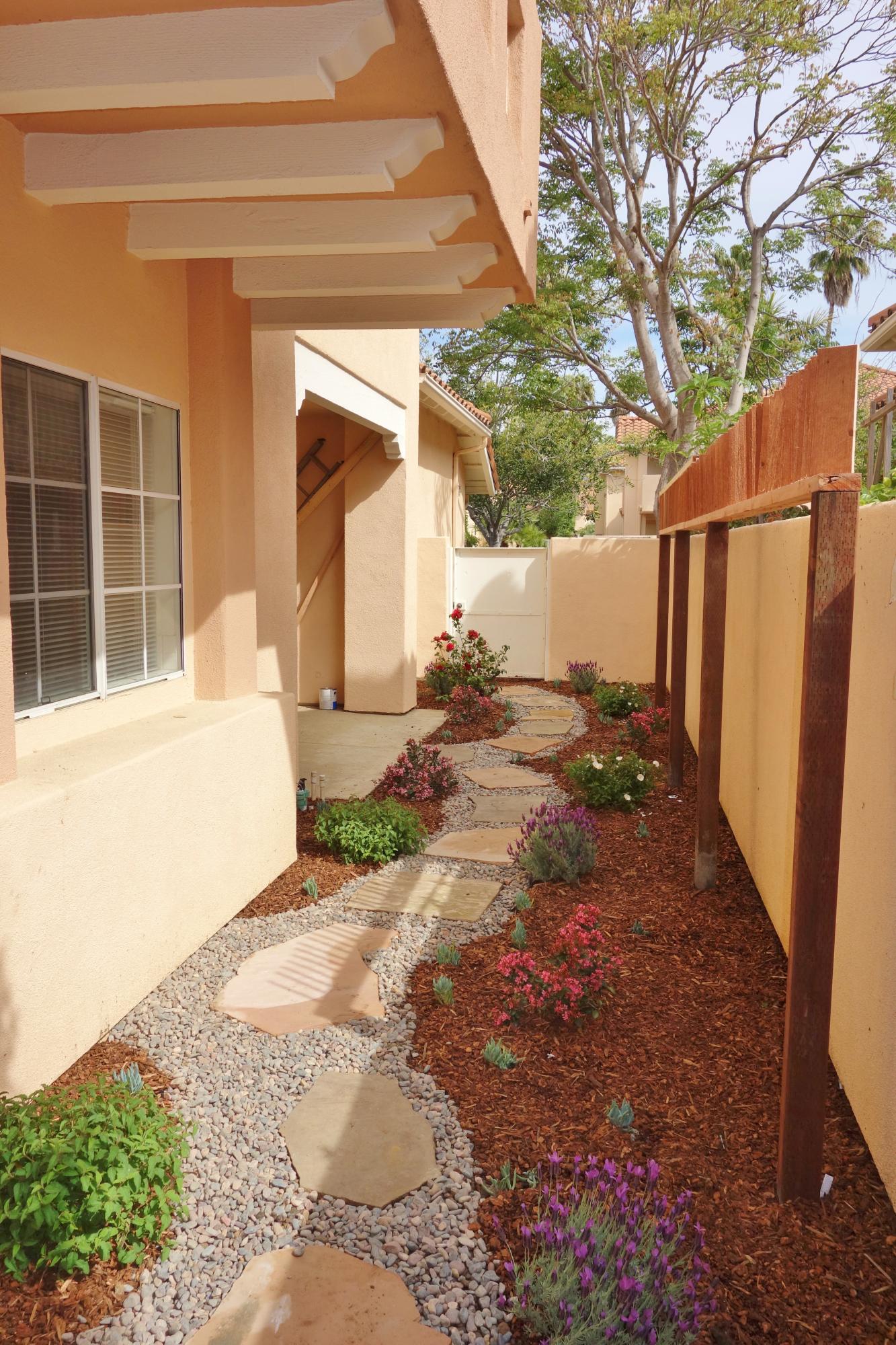 7120 Phelps Road Goleta, CA 93117 - Photo 4 of 29 Walk way to back
