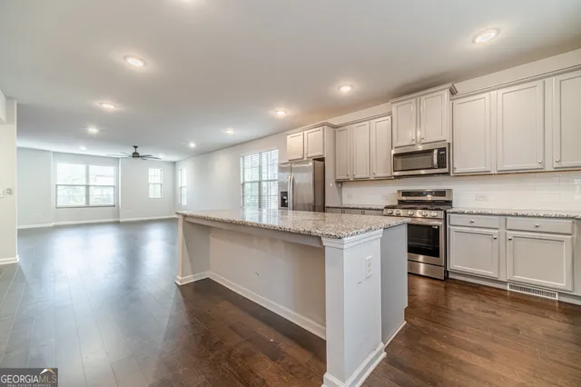 $2,400 | 2252 Talmai Drive, Snellville, GA 30078