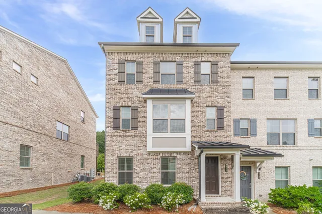 $2,400 | 2252 Talmai Drive, Snellville, GA 30078