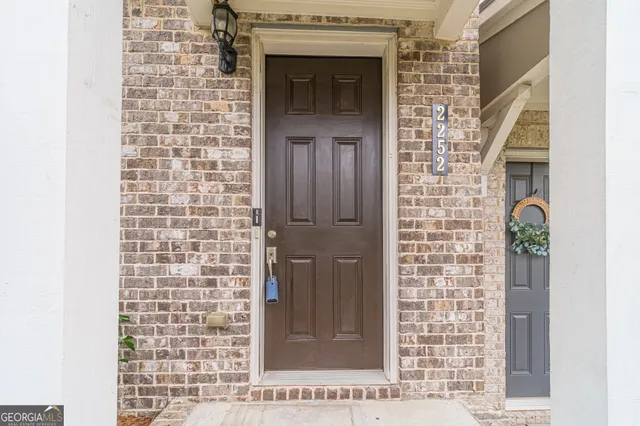 $2,400 | 2252 Talmai Drive, Snellville, GA 30078