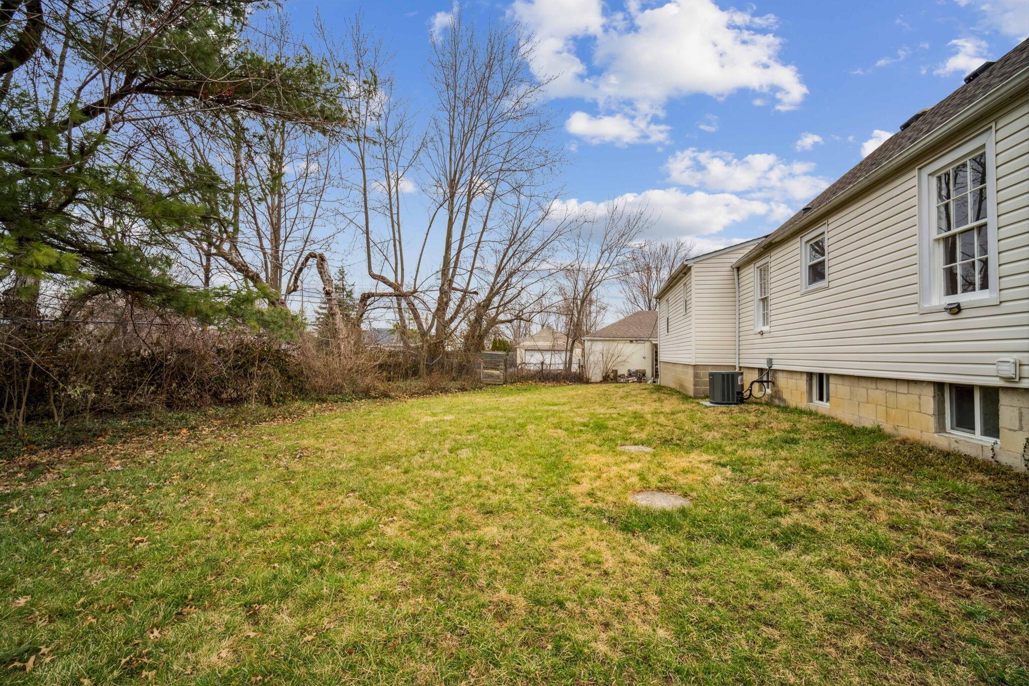 2887 Alwine Road Columbus, OH 43224 - Photo 42 of 42 8-web-or-mls-2887-alwine-rd