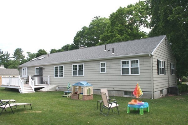 14 Priscilla Road Lynnfield, MA 01940 - Photo 17 of 20 Gallery Image 17