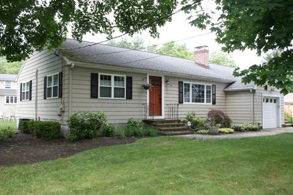 14 Priscilla Road Lynnfield, MA 01940 - Photo 19 of 20 Gallery Image 19