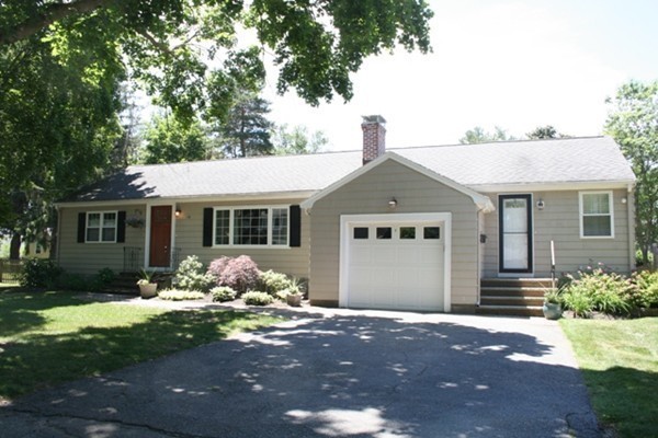 14 Priscilla Road Lynnfield, MA 01940 - Photo 20 of 20 Gallery Image 20