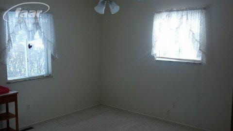 11197 North Webster Road Clio, MI 48420 - Photo 6 of 14 20323920-5.JPG