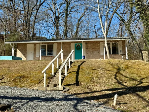 $1,625 | 3531 Sleepy Hollow Road, Chattanooga, TN 37415