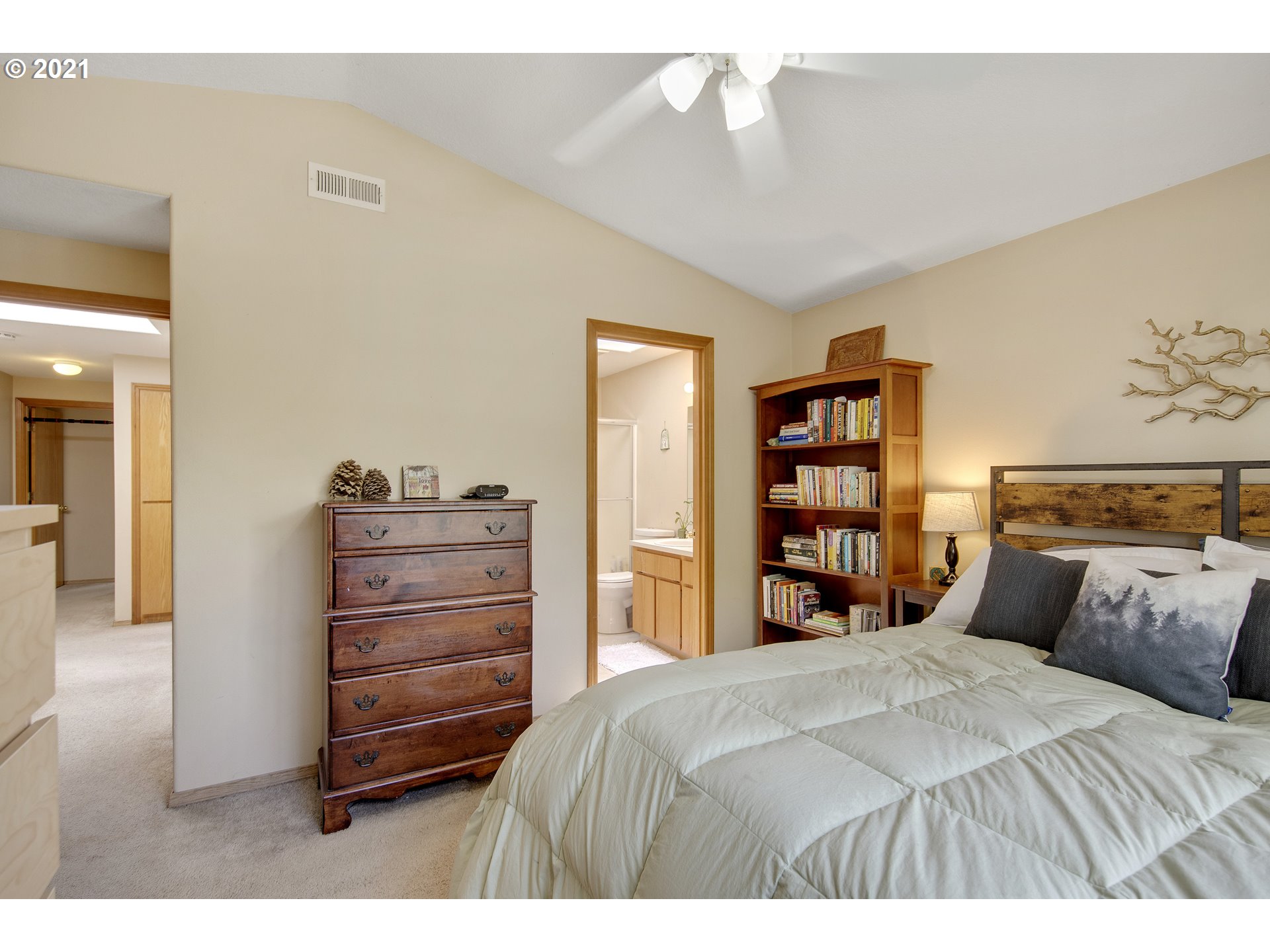 7346 Southeast Rural Street Portland, OR 97206 - Photo 20 of 32 Gallery Image 20
