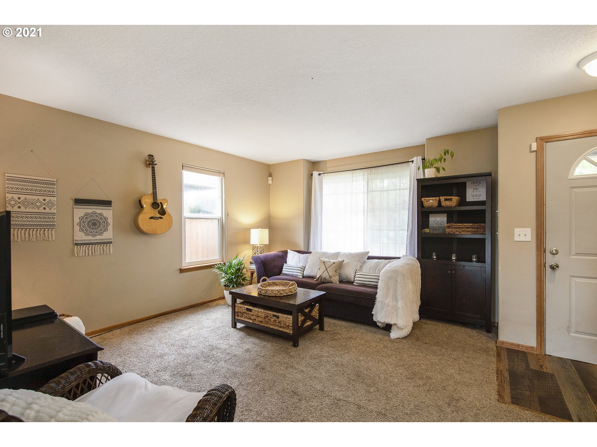 7346 Southeast Rural Street Portland, OR 97206 - Photo 6 of 32 Gallery Image 6