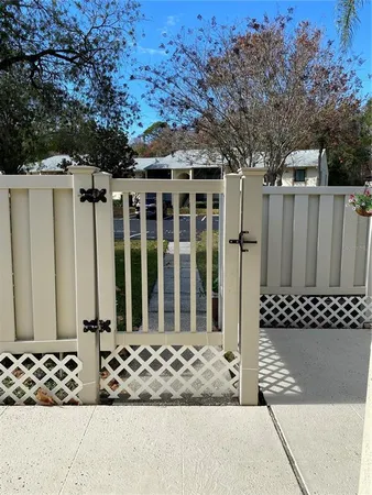 $238,900 | 1333 Shady Pine Way, Unit D, Tarpon Springs, FL 34688