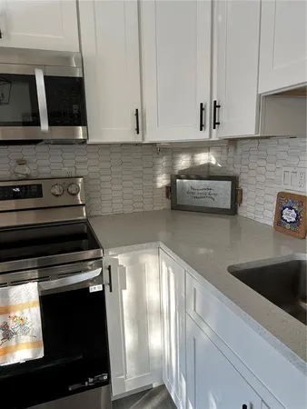 $238,900 | 1333 Shady Pine Way, Unit D, Tarpon Springs, FL 34688