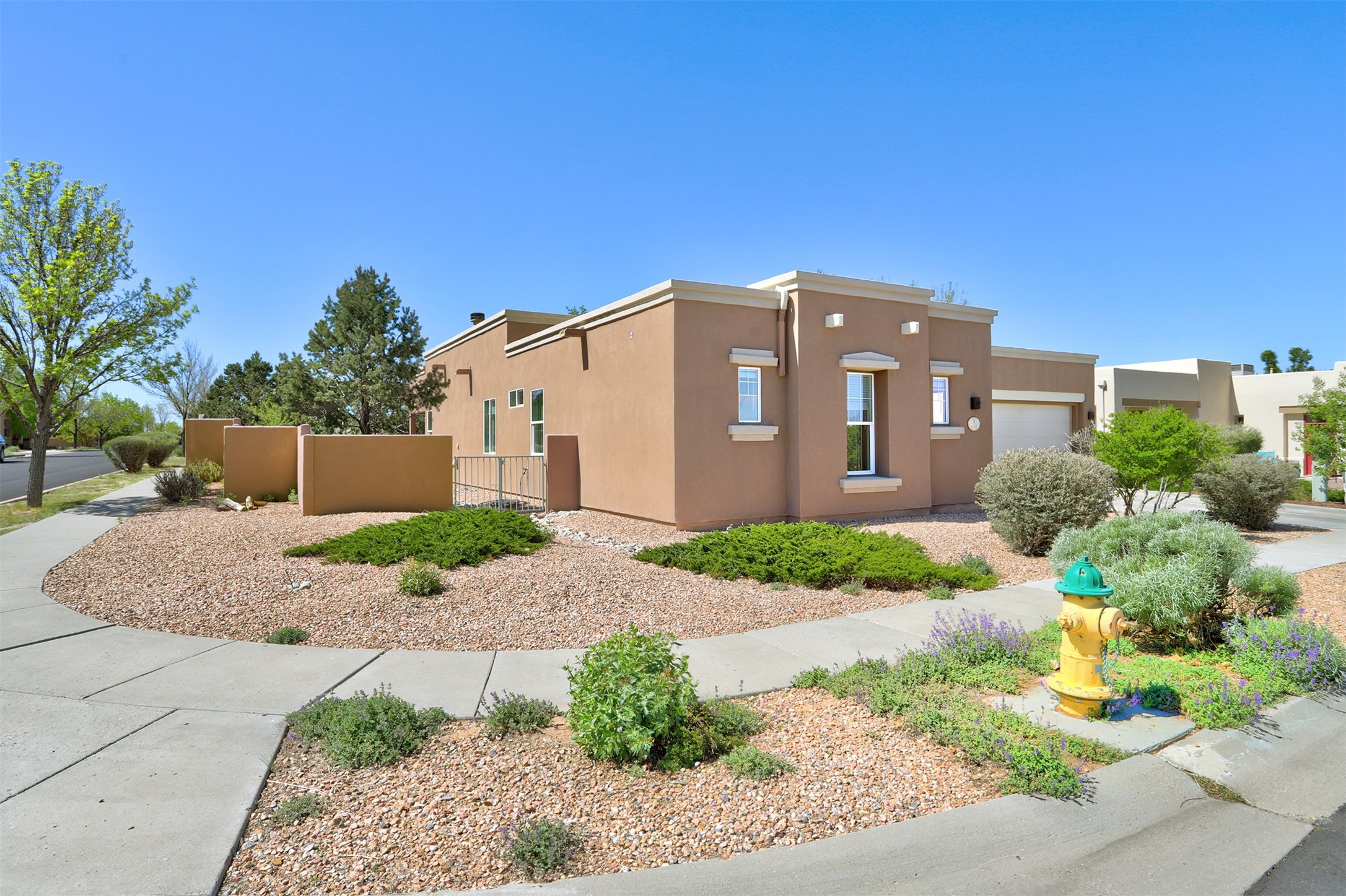 130 East Chili Line Road Santa Fe, NM 87508 - Photo 2 of 31 Corner Lot