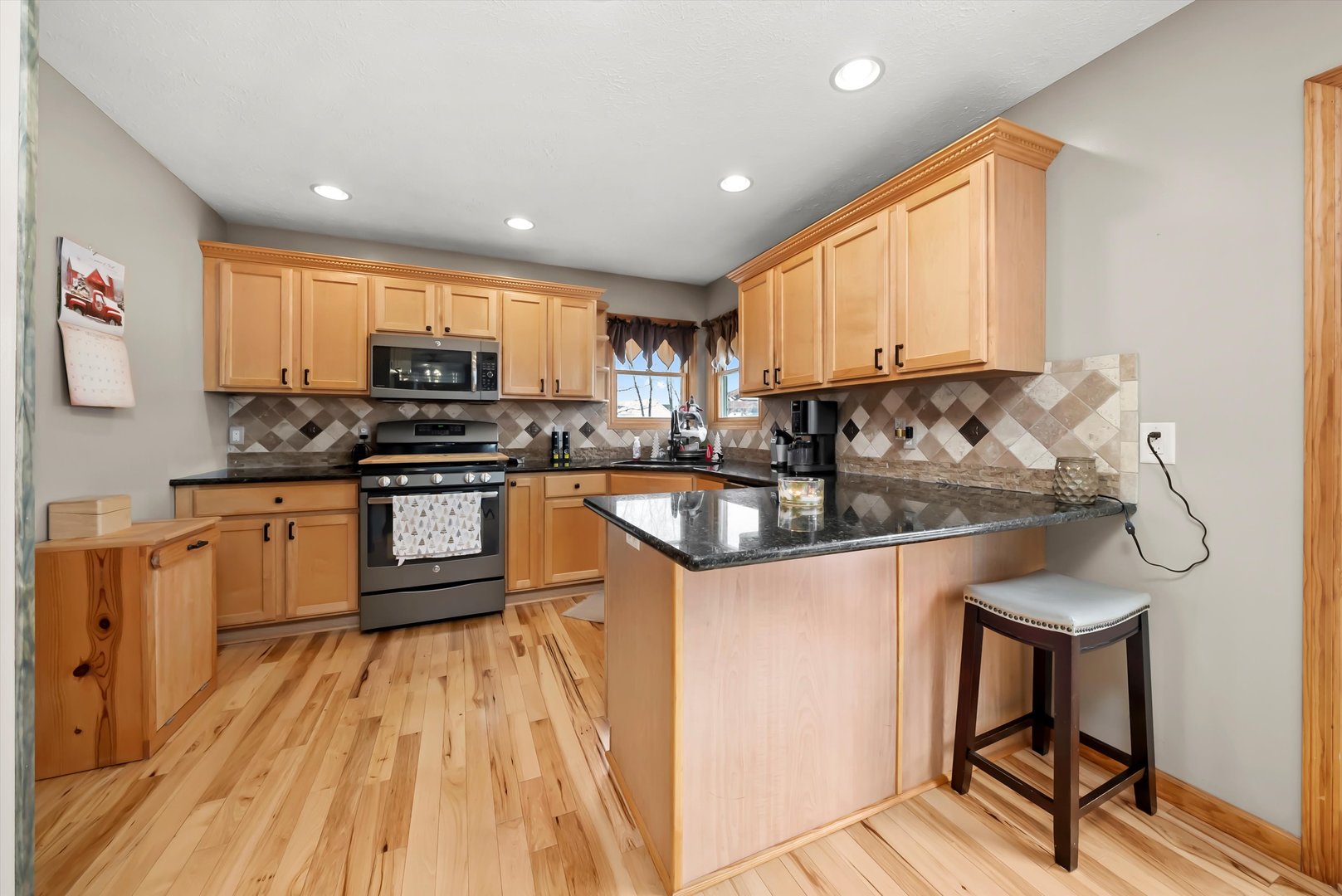 2216 North 2929th Road Marseilles, IL 61341 - Photo 9 of 43