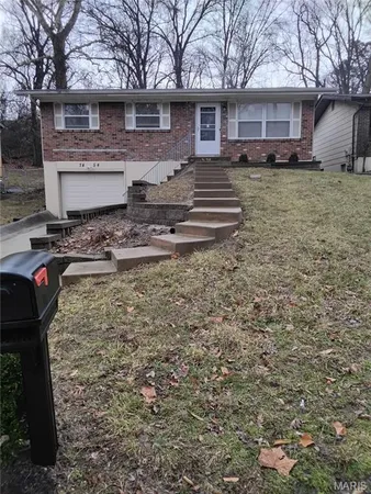 $1,580 | 7454 Blanding Drive, Ferguson, MO 63135