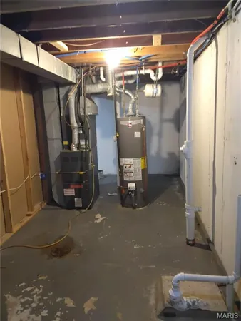 $1,580 | 7454 Blanding Drive, Ferguson, MO 63135