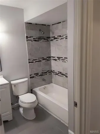 $1,580 | 7454 Blanding Drive, Ferguson, MO 63135