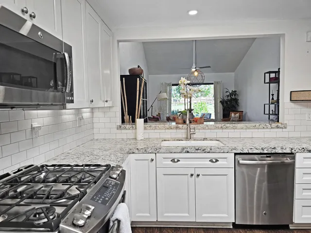 $619,000 | 38858 Lobelia Circle, Palm Desert, CA 92211