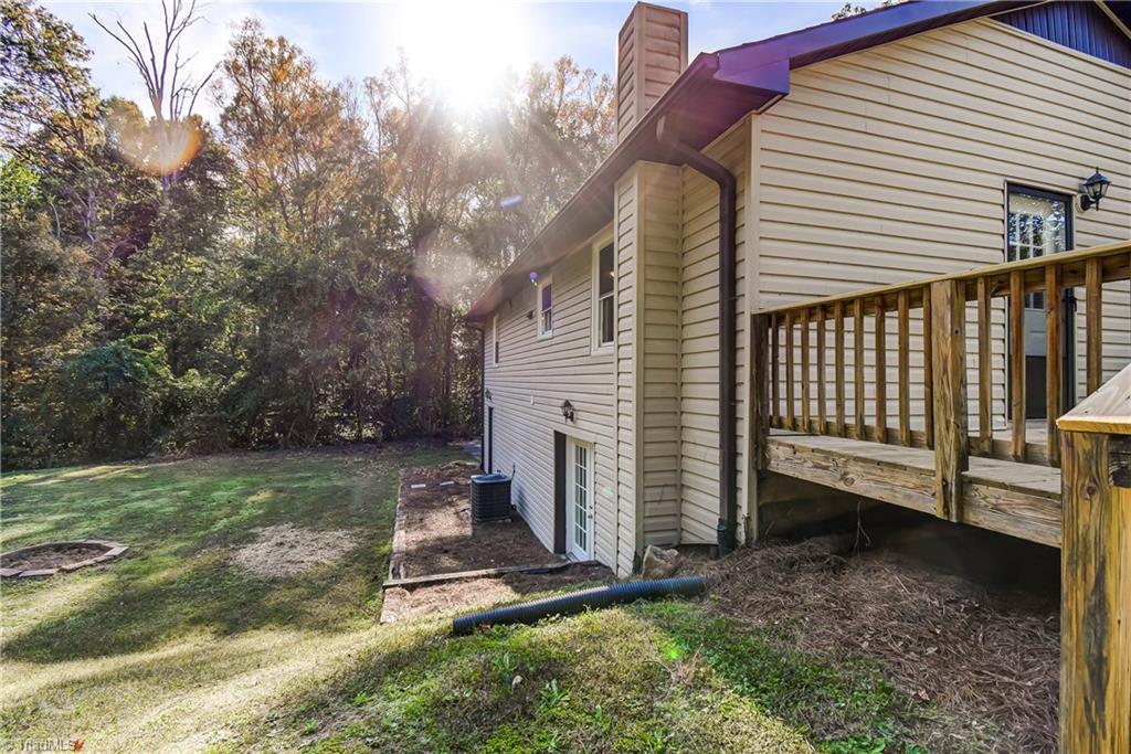 9035 Styers Ferry Road Clemmons, NC 27012 - Photo 5 of 39