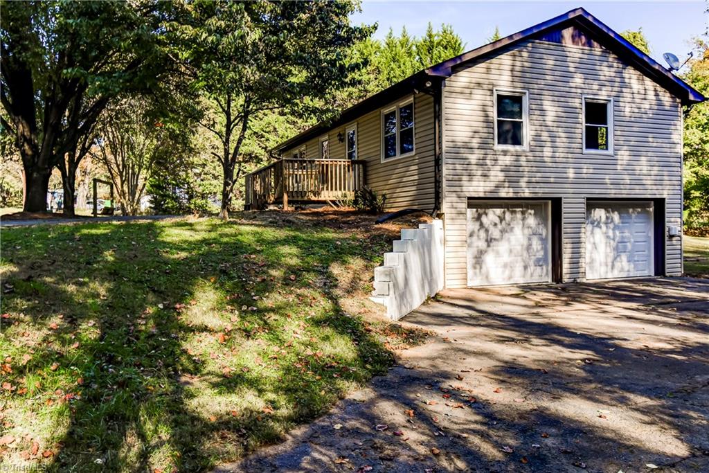 9035 Styers Ferry Road Clemmons, NC 27012 - Photo 6 of 39