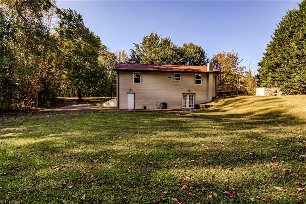 9035 Styers Ferry Road Clemmons, NC 27012 - Photo 9 of 39