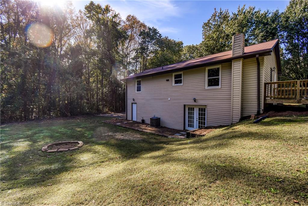 9035 Styers Ferry Road Clemmons, NC 27012 - Photo 10 of 39