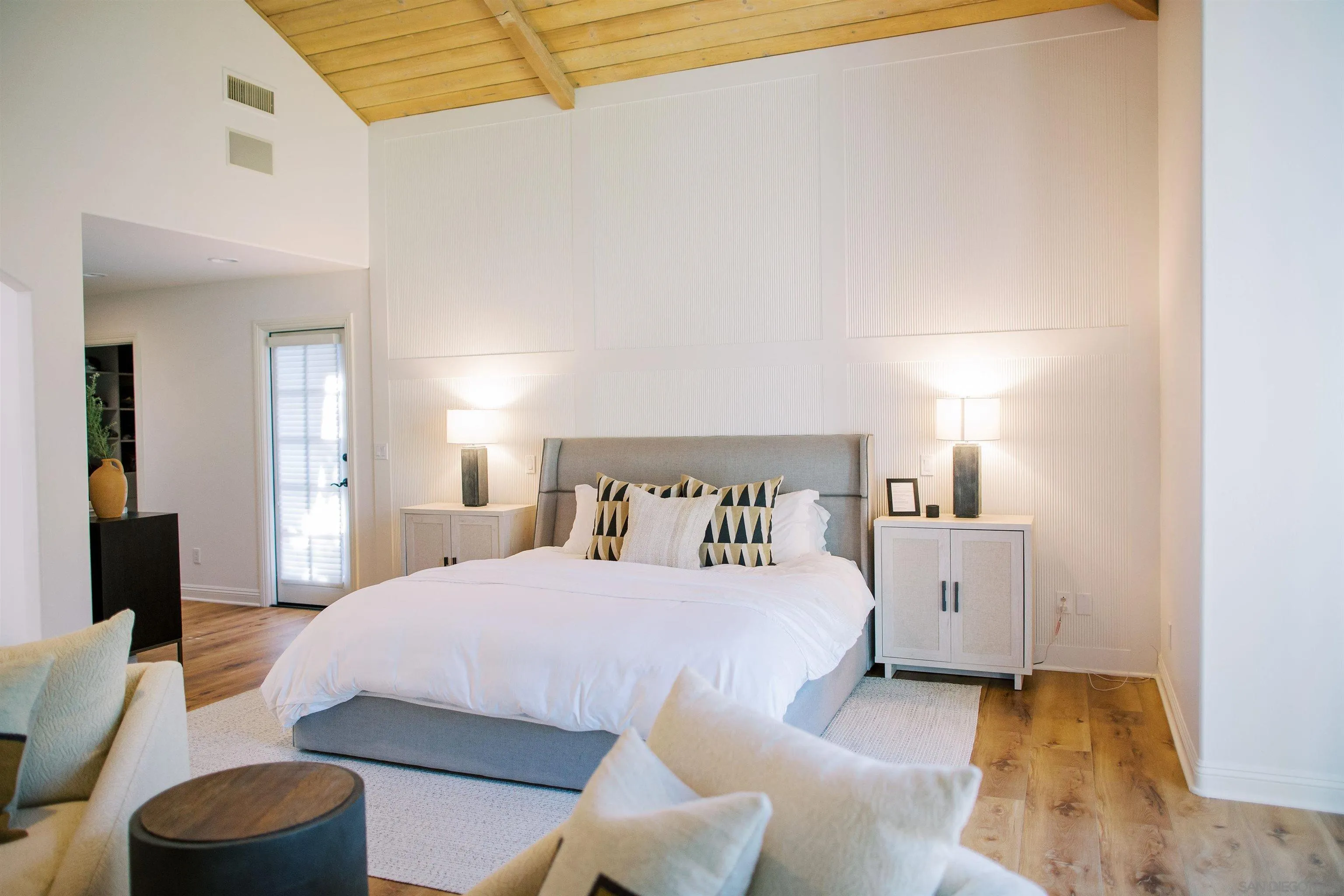 16163 Del Norte Poway, CA 92064 - Photo 11 of 41 a bedroom with a bed and a couch