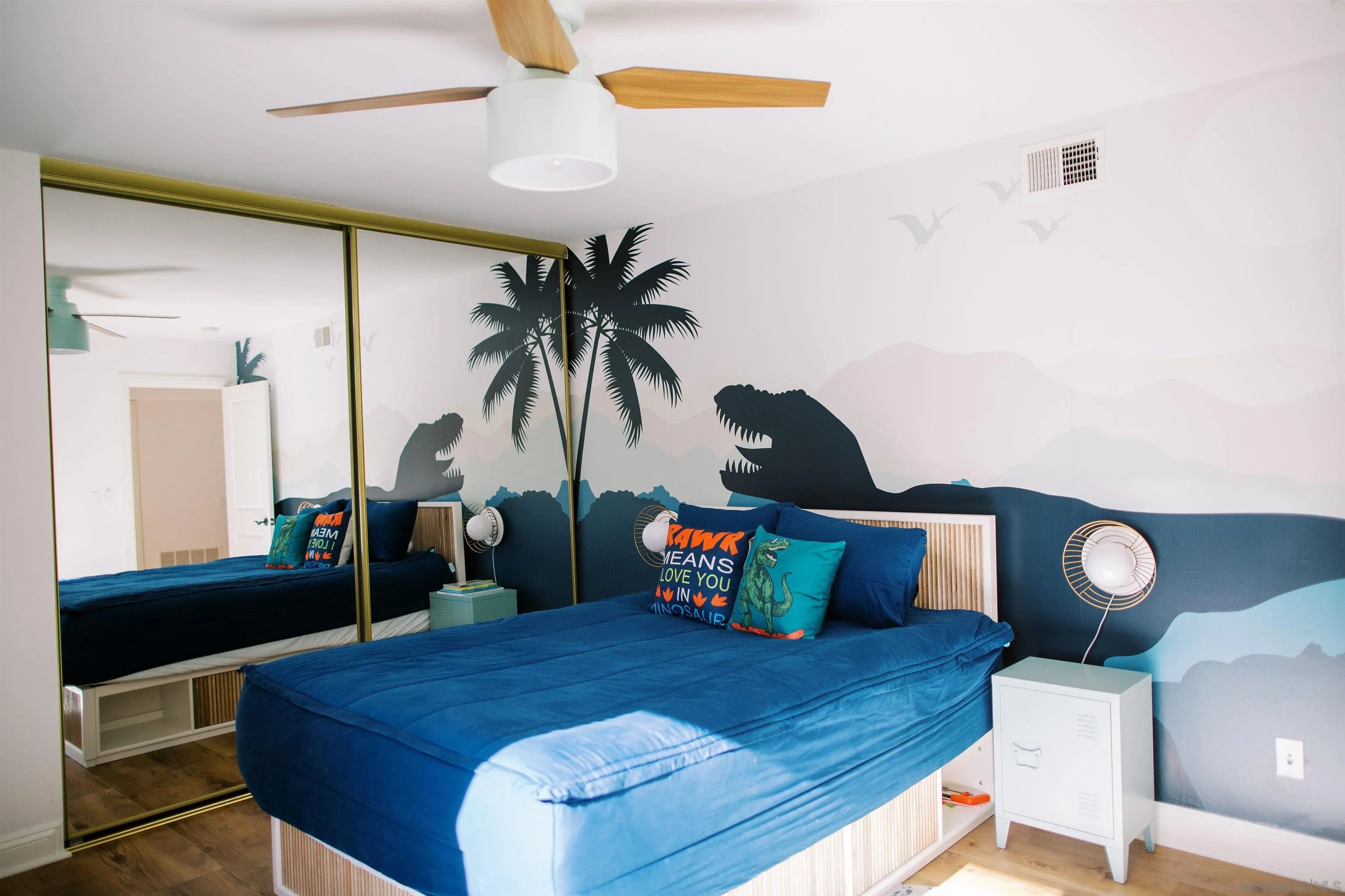16163 Del Norte Poway, CA 92064 - Photo 18 of 41 a living room with furniture and wooden floor