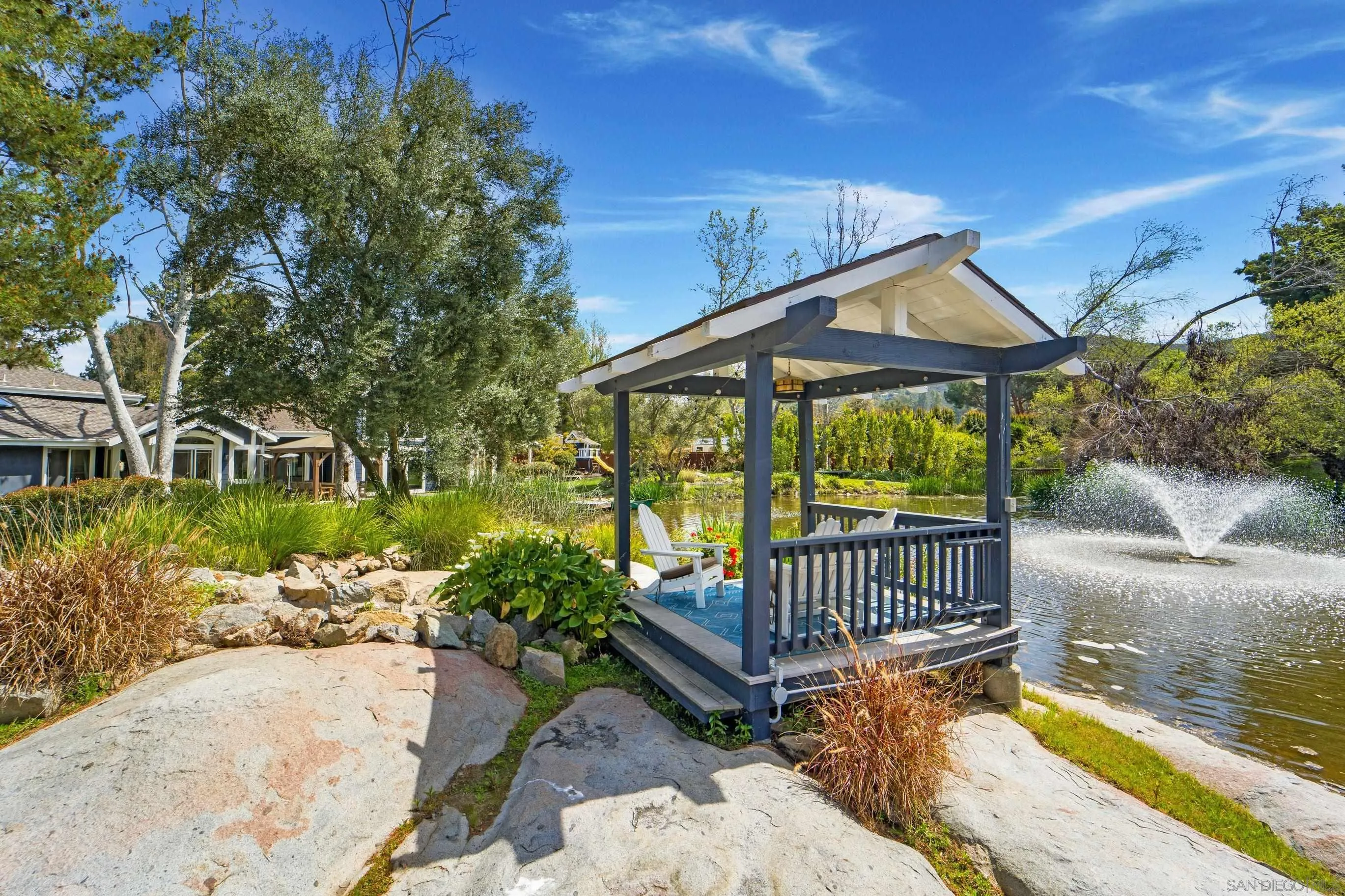 16163 Del Norte Poway, CA 92064 - Photo 38 of 41 a view of a chair and table in the patio