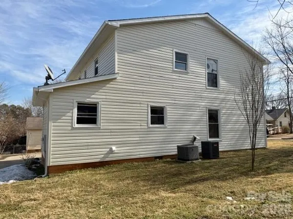 $274,900 | 103 Pine Street, Morganton, NC 28655