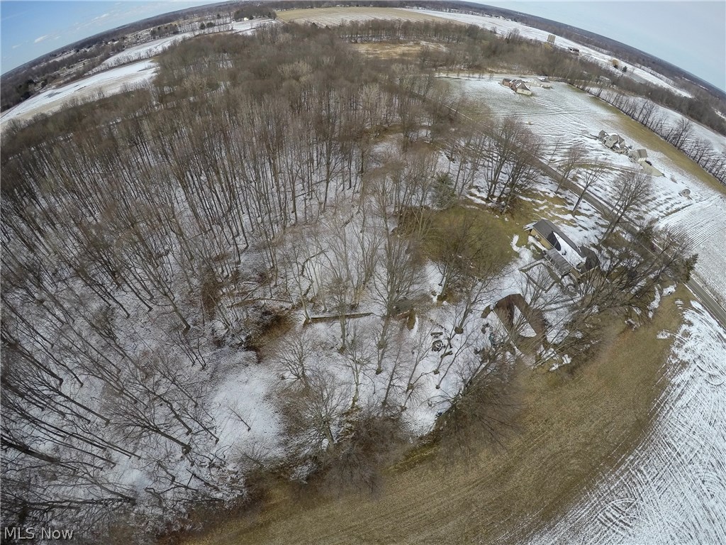 14719 Industry Road Atwater, OH 44201 - Photo 4 of 22